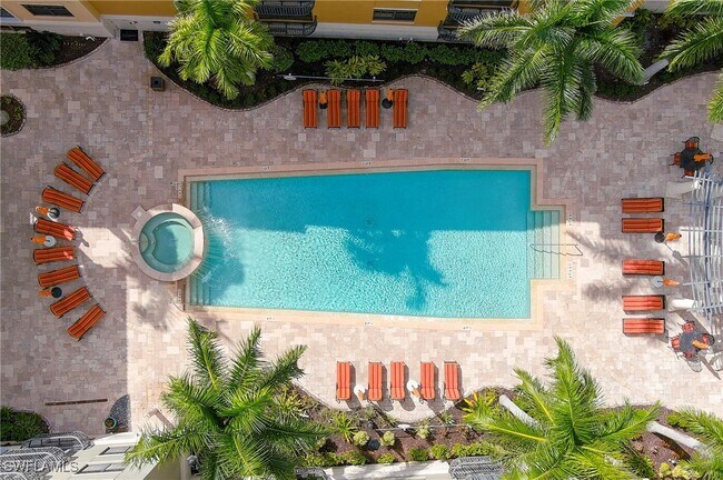 Building Photo - 8000 Via Sardinia St