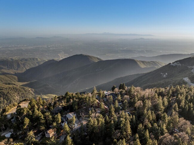 Building Photo - 25008 Ocean View Dr