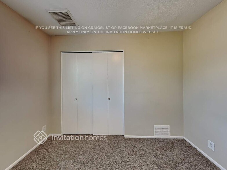 Building Photo - 1013 W Frito Ave