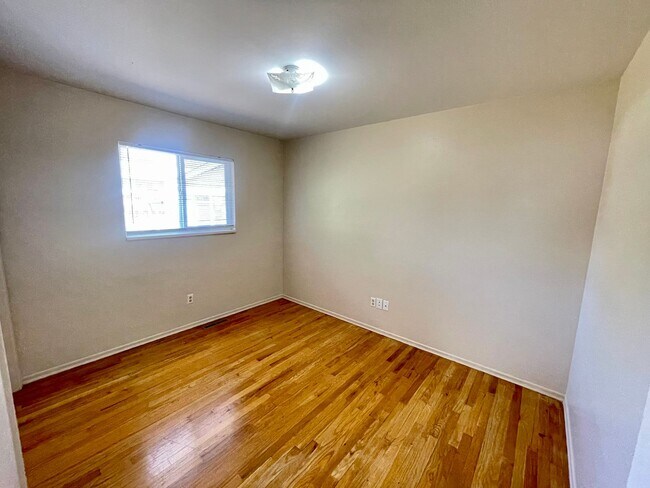 Building Photo - Charming 3 Bed, 2 Bath Home Near CSU & Old Town Fort Collins!