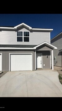 Building Photo - 9003 Banyan Beach Dr