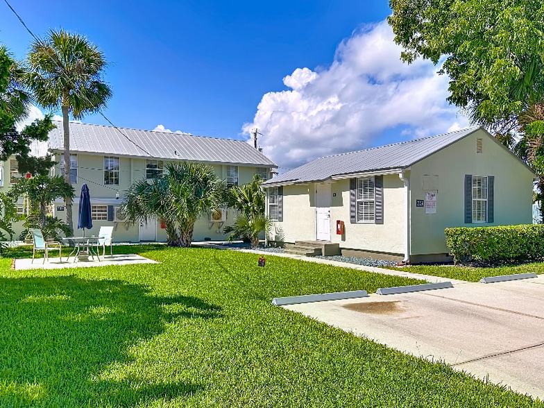 Building Photo - 209 Flagler Blvd
