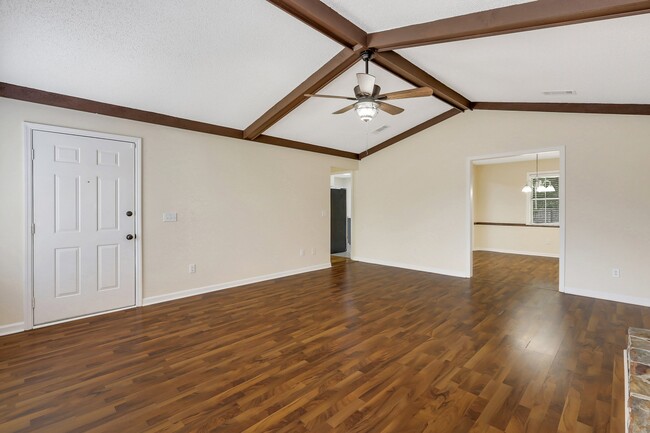 Building Photo - 110 Flat Shoal Ln