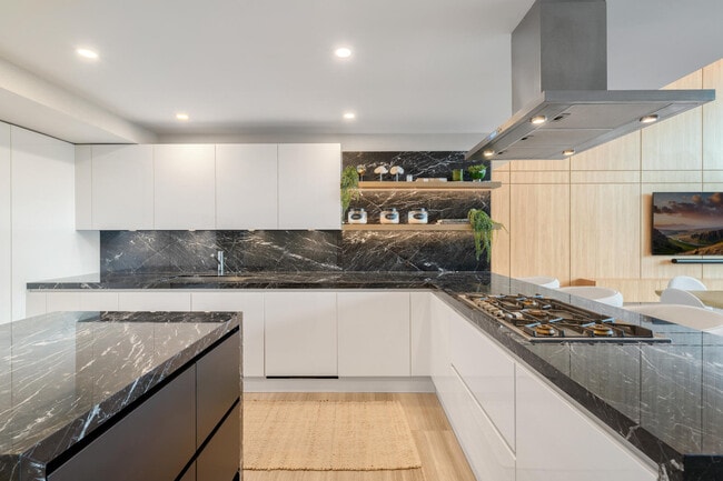 Building Photo - 4701 Meridian Ave