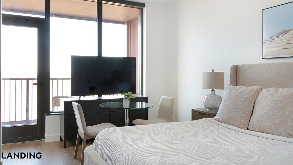 Building Photo - 632 Howard Rd SE