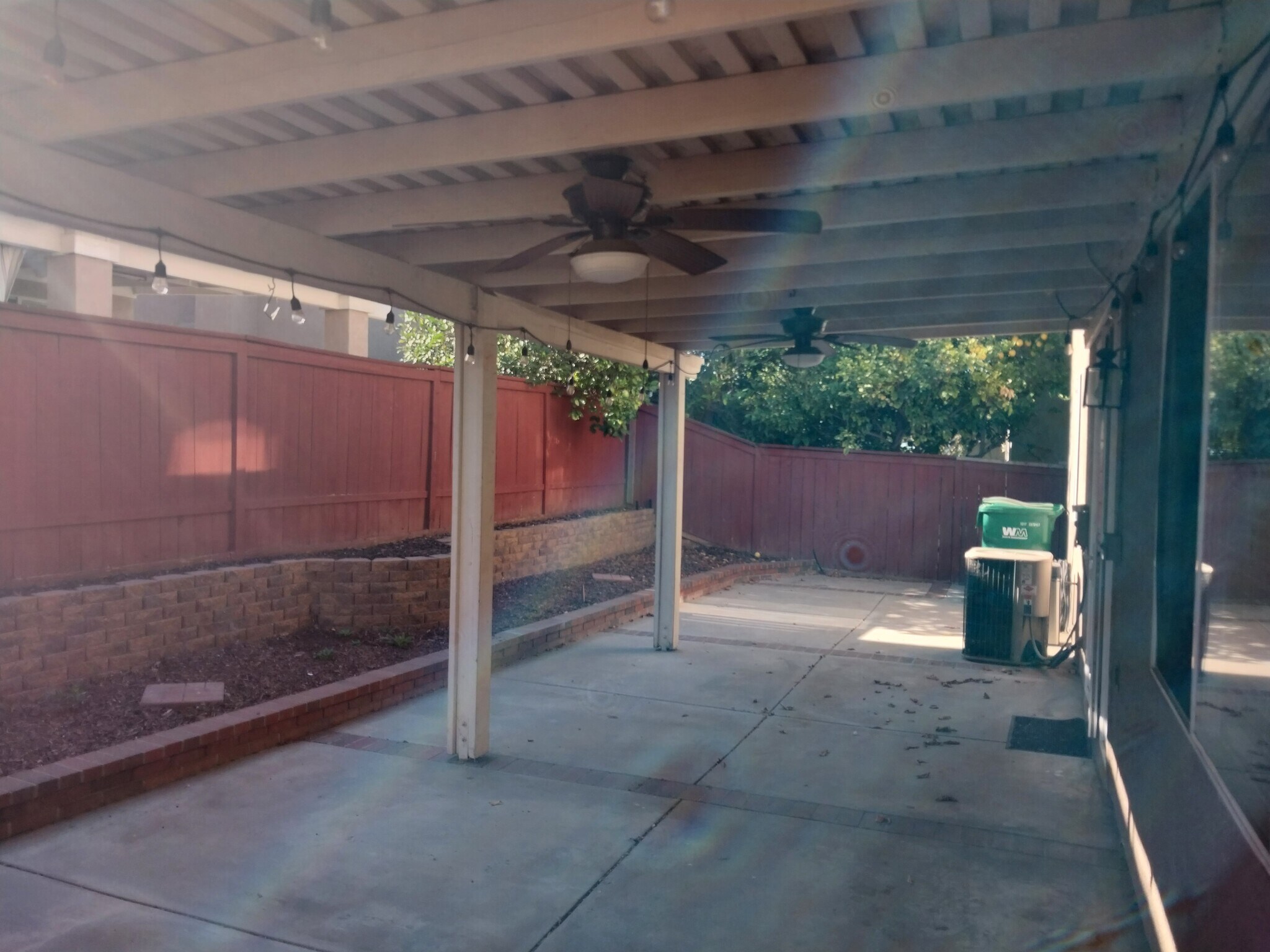 Building Photo - 935 Redtail Dr