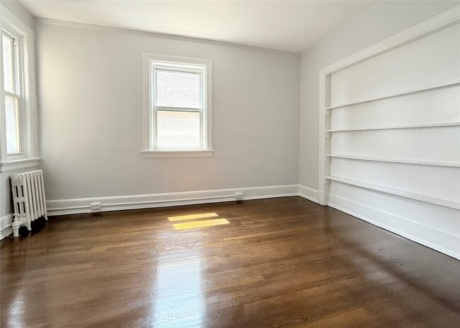 Building Photo - 230 Mamaroneck Ave