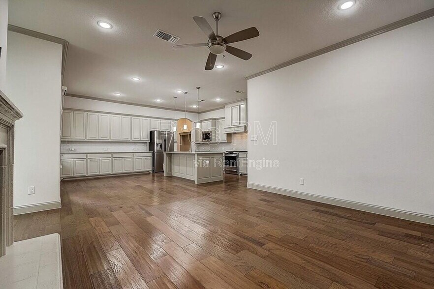 Building Photo - 4145 Sechrist Dr