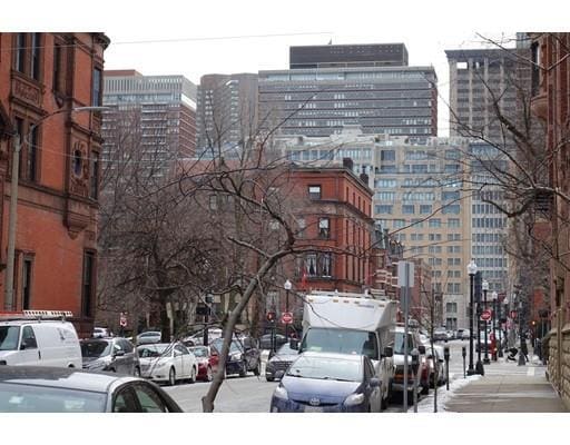 Building Photo - 284 Marlborough St