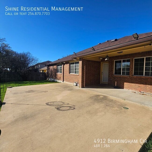 Building Photo - 4912 Birmingham Cir