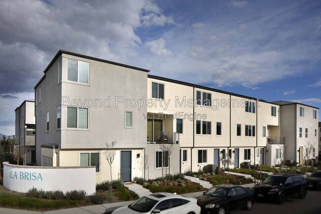 Building Photo - 5461 Seacliff Pl