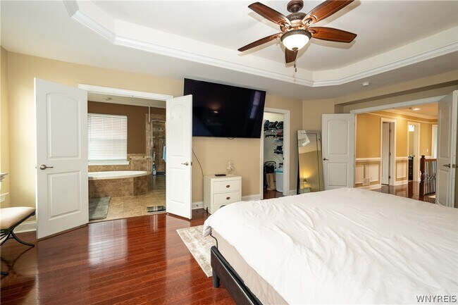 Building Photo - 5024 Woodway Ct