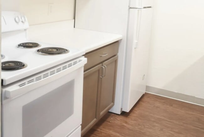 Building Photo - 839 S Clinton St