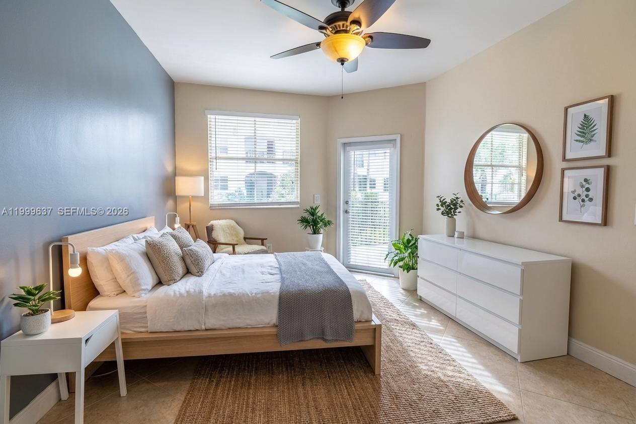 Building Photo - 3255 NE 184th St