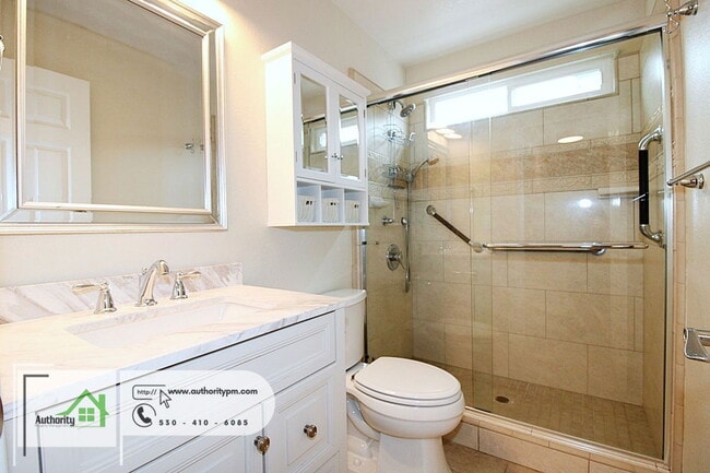 Building Photo - 966 Partridge Dr
