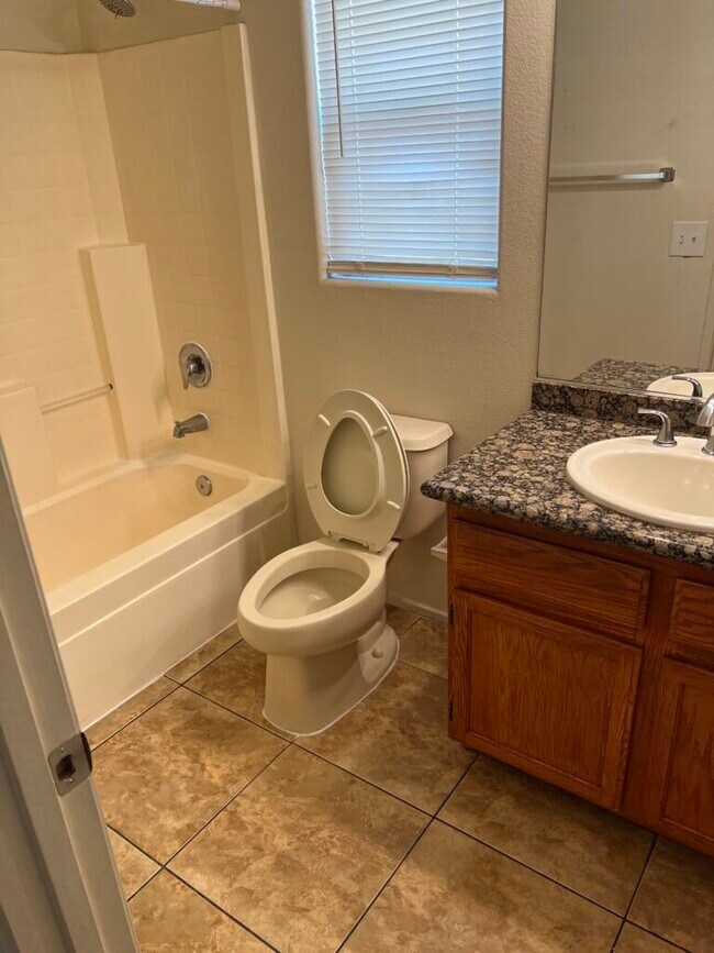 Building Photo - 2275 Windmill Grove Ct