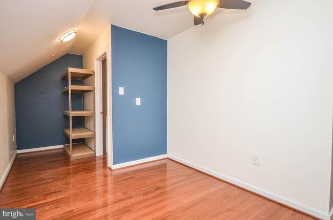 Building Photo - 13776 Lambertina Pl