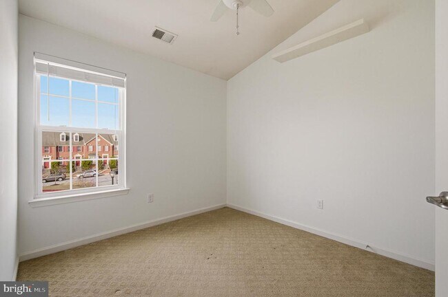 Building Photo - 9421 Aston Villa