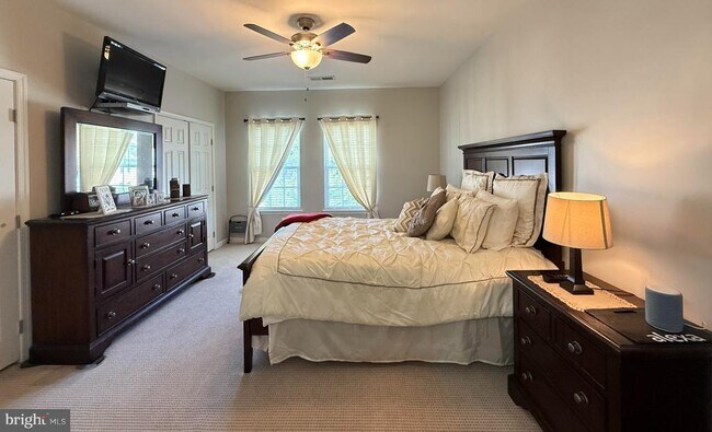 Building Photo - 14050 Cannondale Way