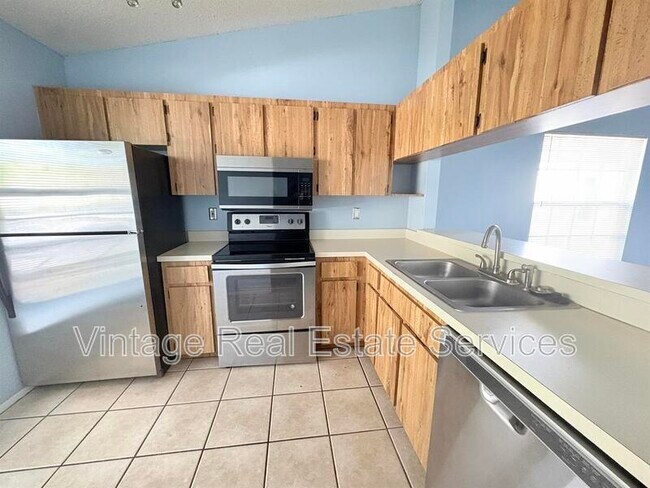 Primary Photo - 3700 Cuernavaca Ct