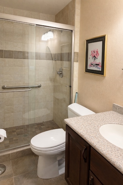 Building Photo - 1458 S Oneida St