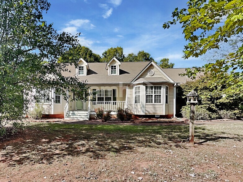 Primary Photo - 310 Pleasant Grove Rd