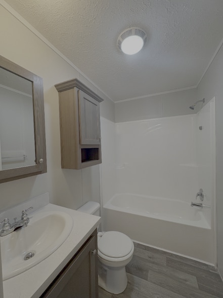 Building Photo - 237 Laurel Leah