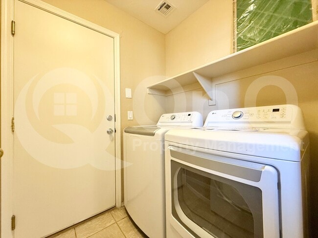 Building Photo - 760 N Laguna Dr