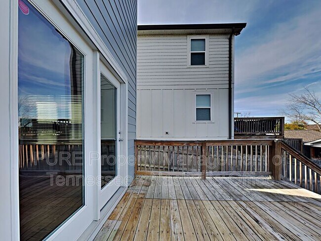 Building Photo - 1714B McKinney Ave