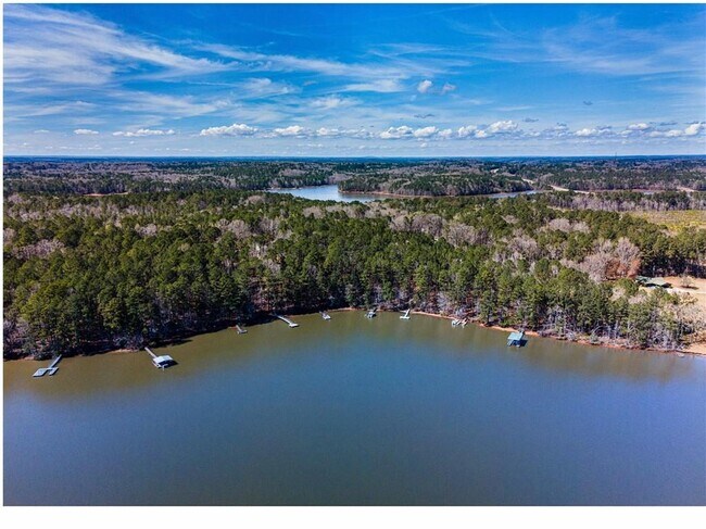 Building Photo - 42 Wooding Pl