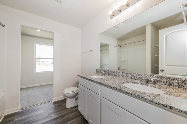 Building Photo - 6386 Century Ln
