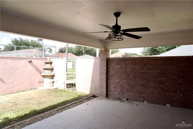 Building Photo - 3600 Cedar Ave
