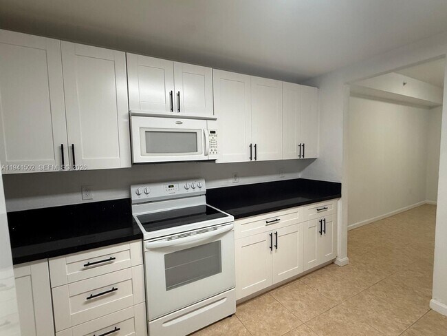 Building Photo - 11102 NW 83rd St