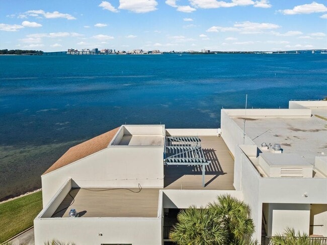 Building Photo - 50 Coe Rd