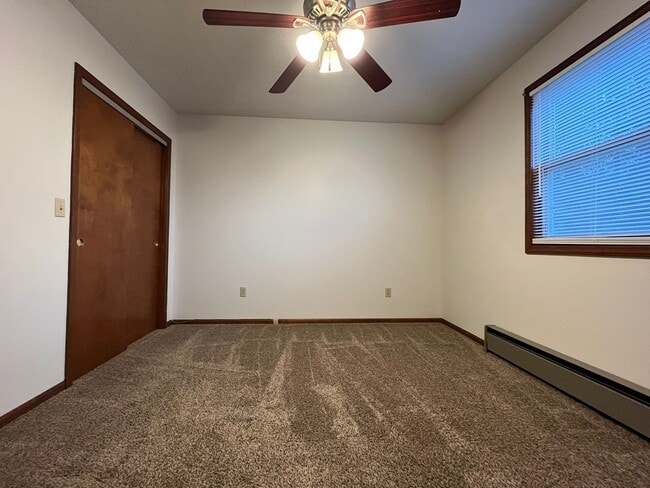 Building Photo - 1110 Columbus Cir N