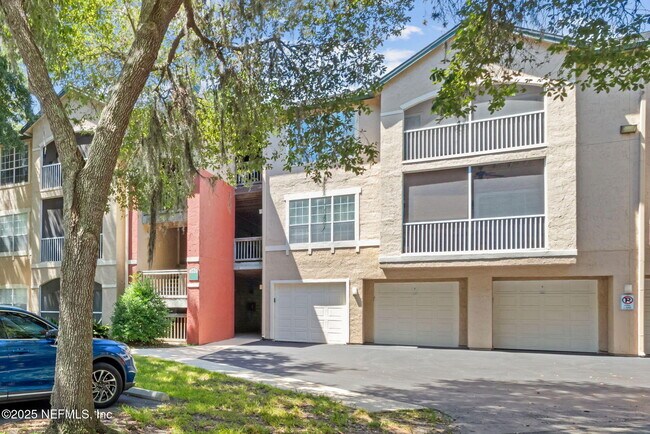 Building Photo - 160 Veracruz Dr