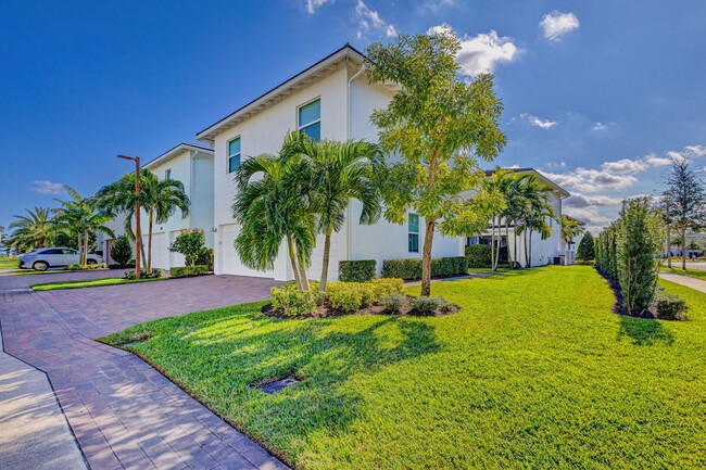 Building Photo - 13325 Machiavelli Way