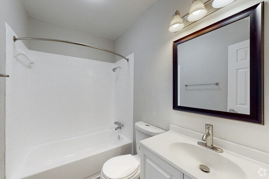 3BR, 2.5BA - 1,184SF B3 - La Madera