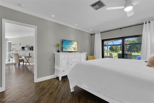 Building Photo - 167 Torrey Pines Point