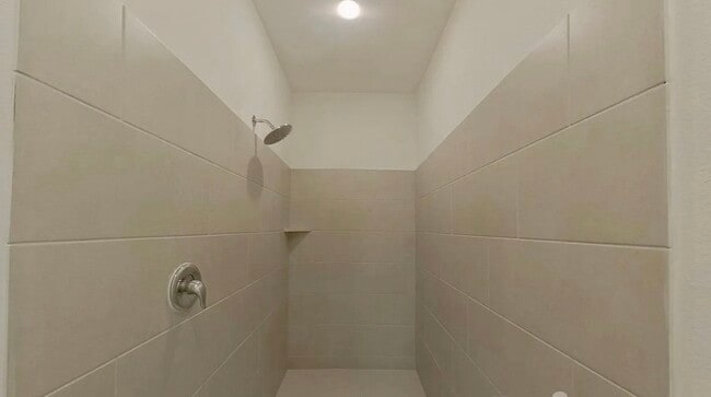 Building Photo - Designed for Living Well: Stunning 3-Bedroom Family Home