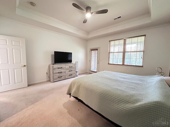 Building Photo - 6821 Gentry Ln