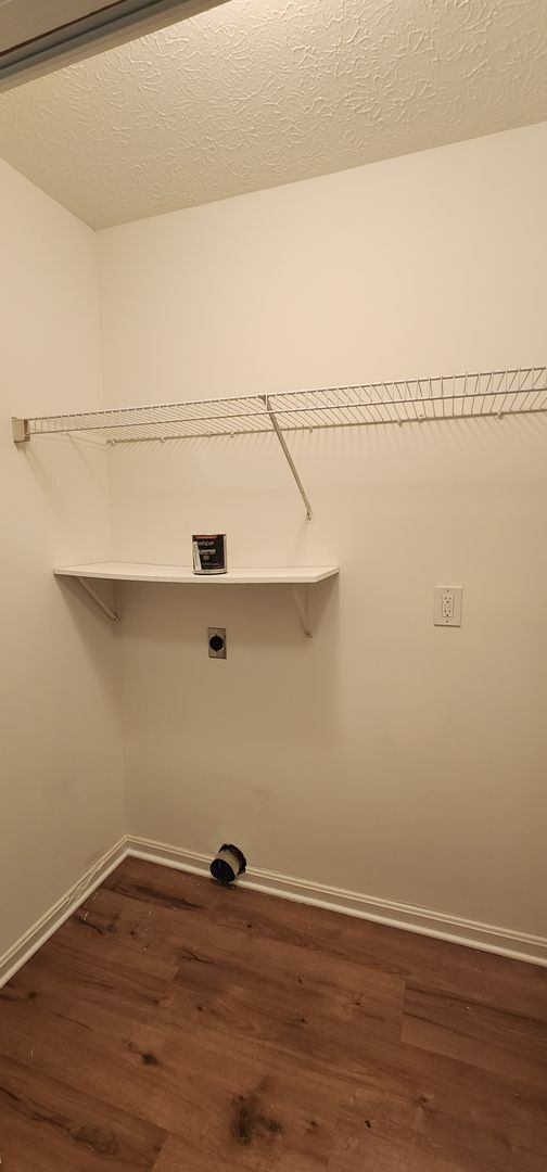 Building Photo - Fantastic 3 Bedrooms & 1.5 Bathroom, Two Story with a Garage!  Freshened Paint throughout!  Newer...