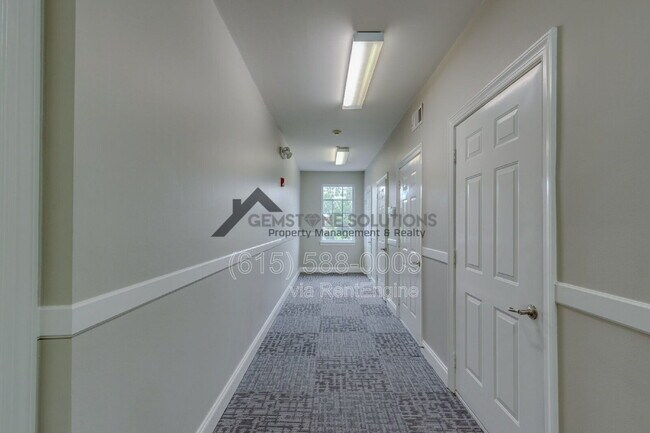 Building Photo - 3201 Aspen Grove Dr