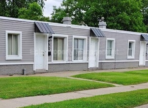 Building Photo - 6739 Ford Ave
