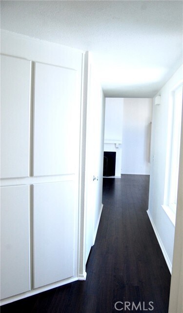 Building Photo - 2395 N River Trail Rd