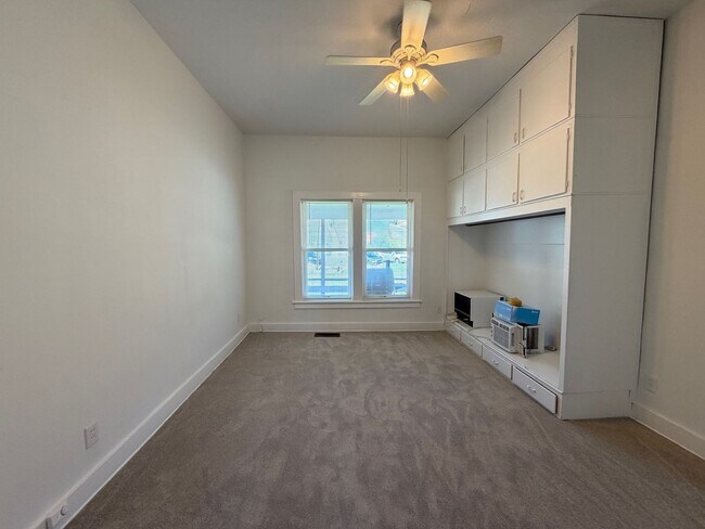 Building Photo - North - Crossing the Finish Line!