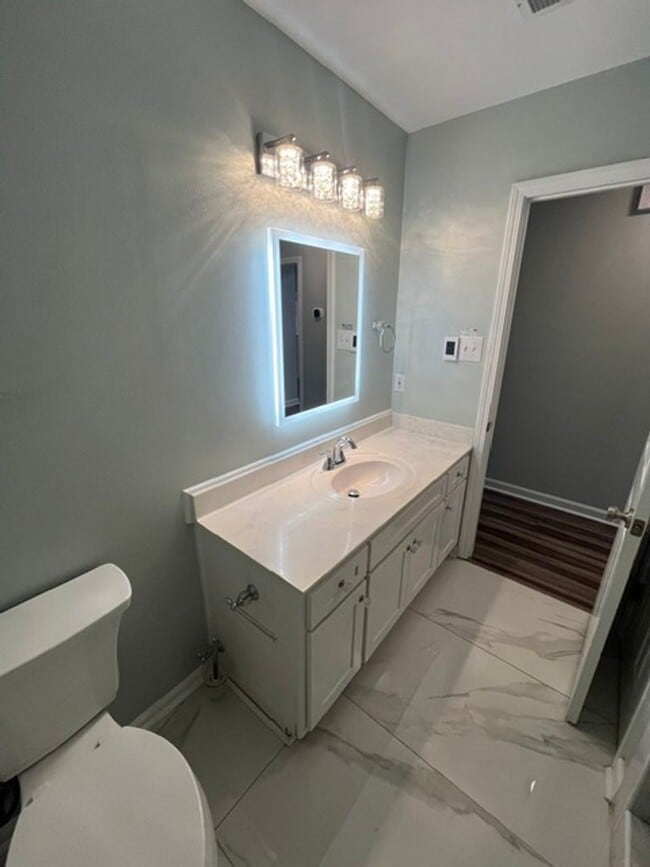 Building Photo - Beautiful 4 Bedroom 2 and a Half Bathroom in the Heart of Sherwood, AR