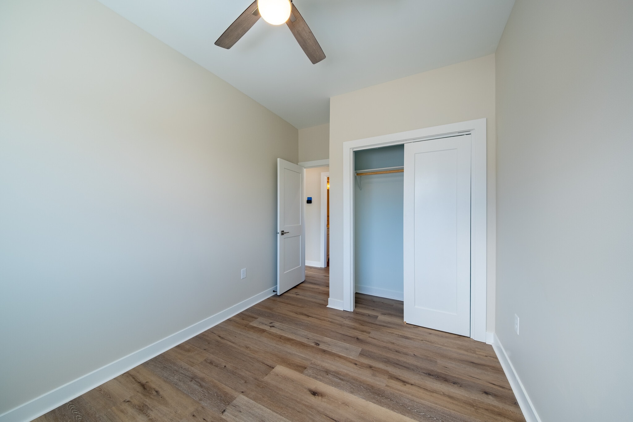 Building Photo - 412 W Baraga Ave