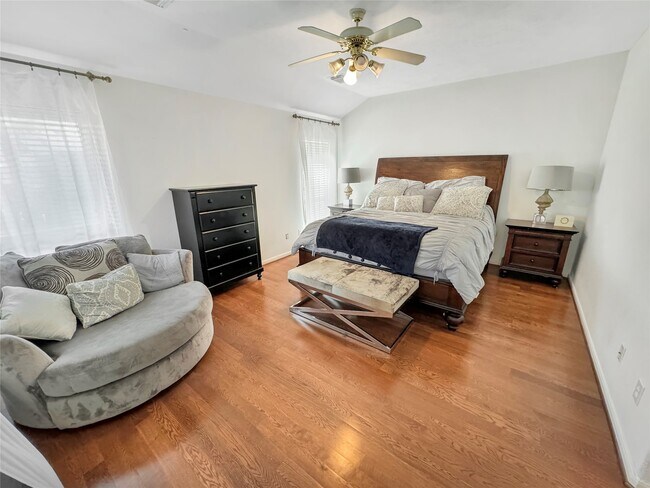 Building Photo - 62 N Abram Cir