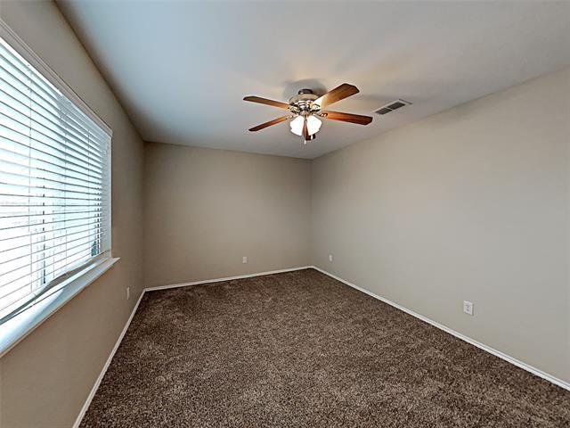 Building Photo - 316 Memory Dr